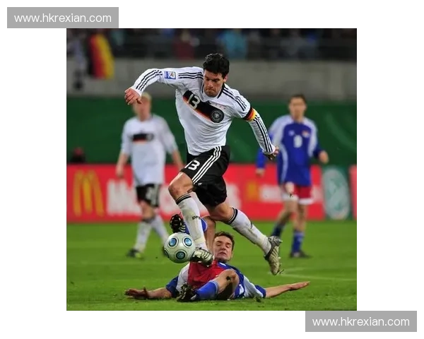 高清回放呈现激动人心的足球比赛全程精彩娱乐瞬间深度集锦大观赏